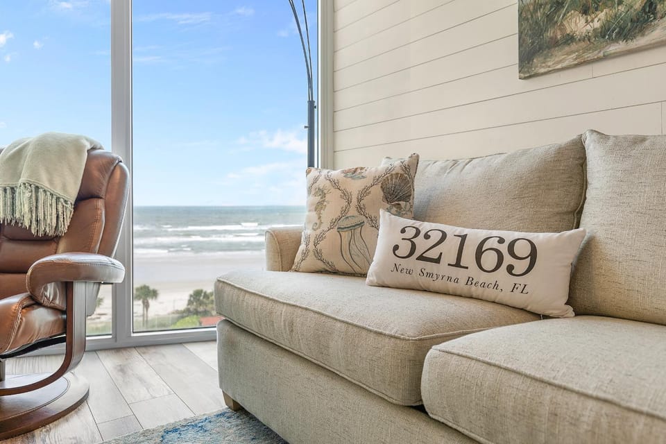 Day, Living room, Sea view