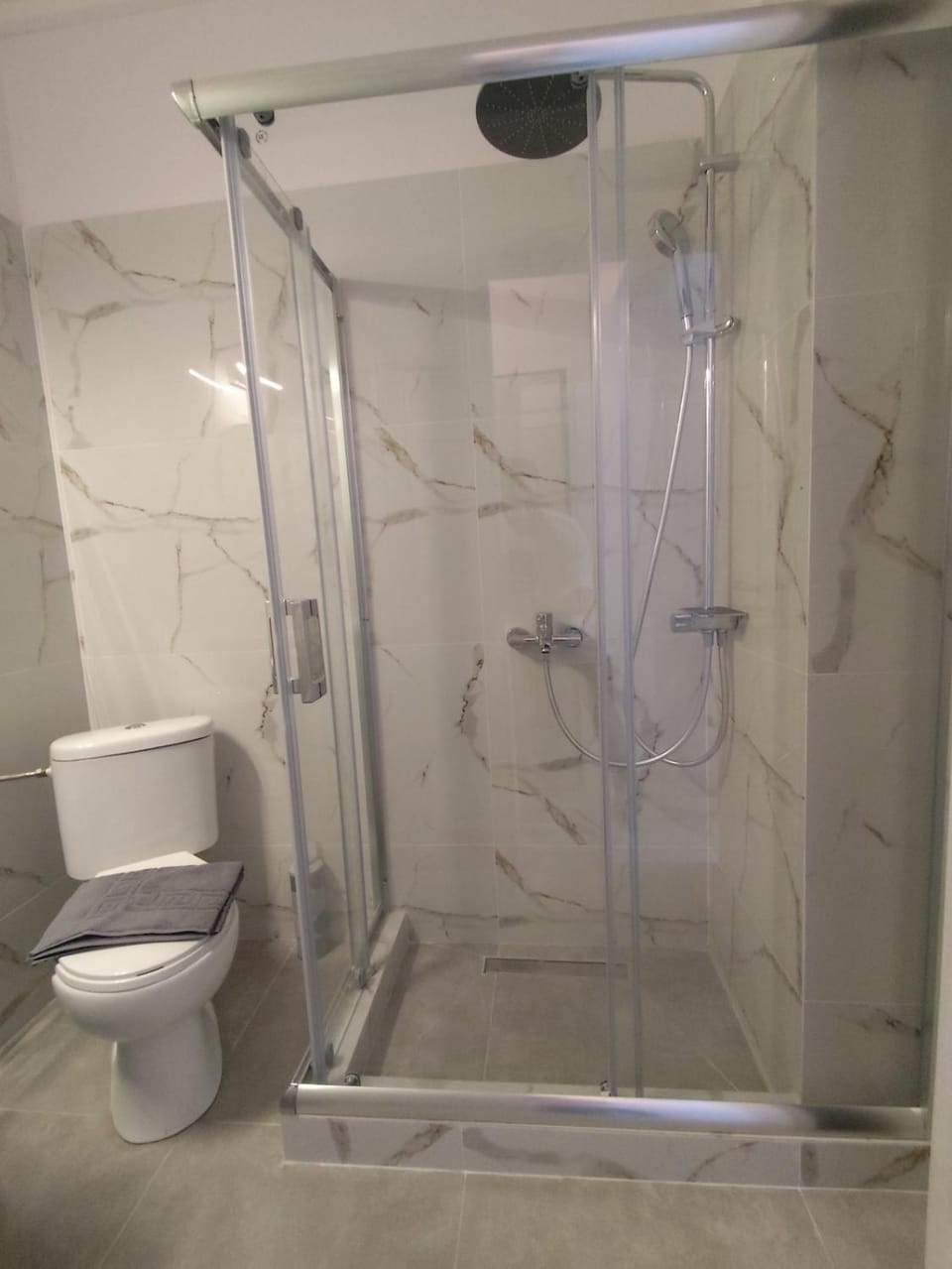 Valaoritou Luxury Jacuzzi by Dimcol 1 Apartment in Thessaloniki