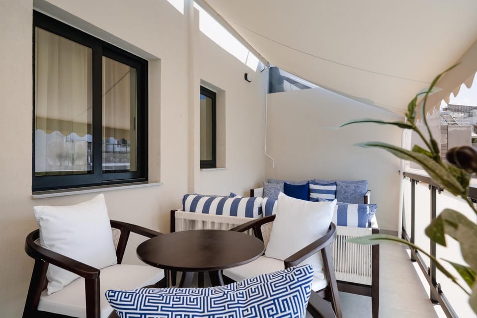Balcony/Terrace, Seating area
