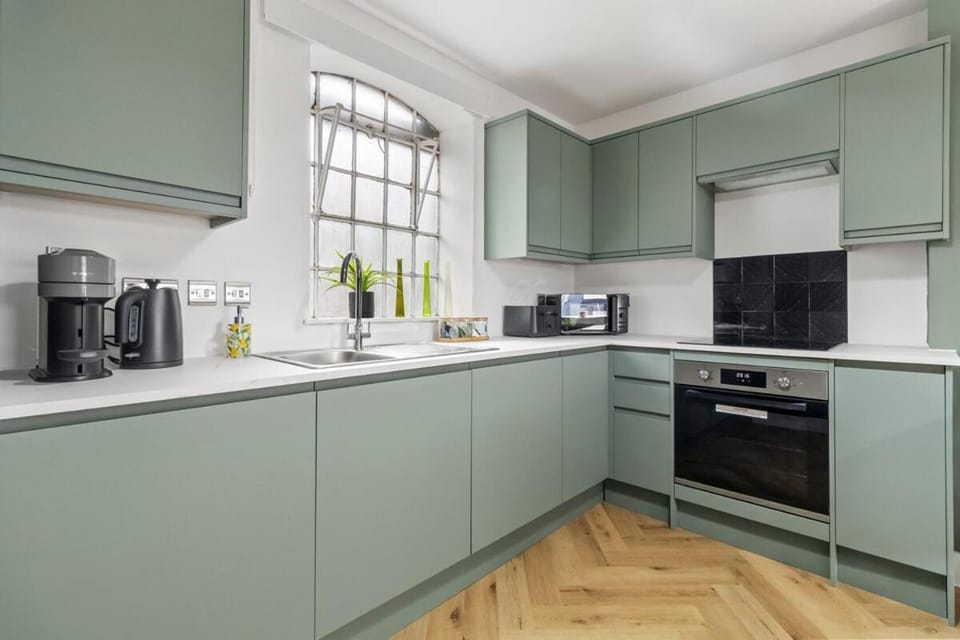 Perry - Stylish City Centre Apartment Apartment in Worcester