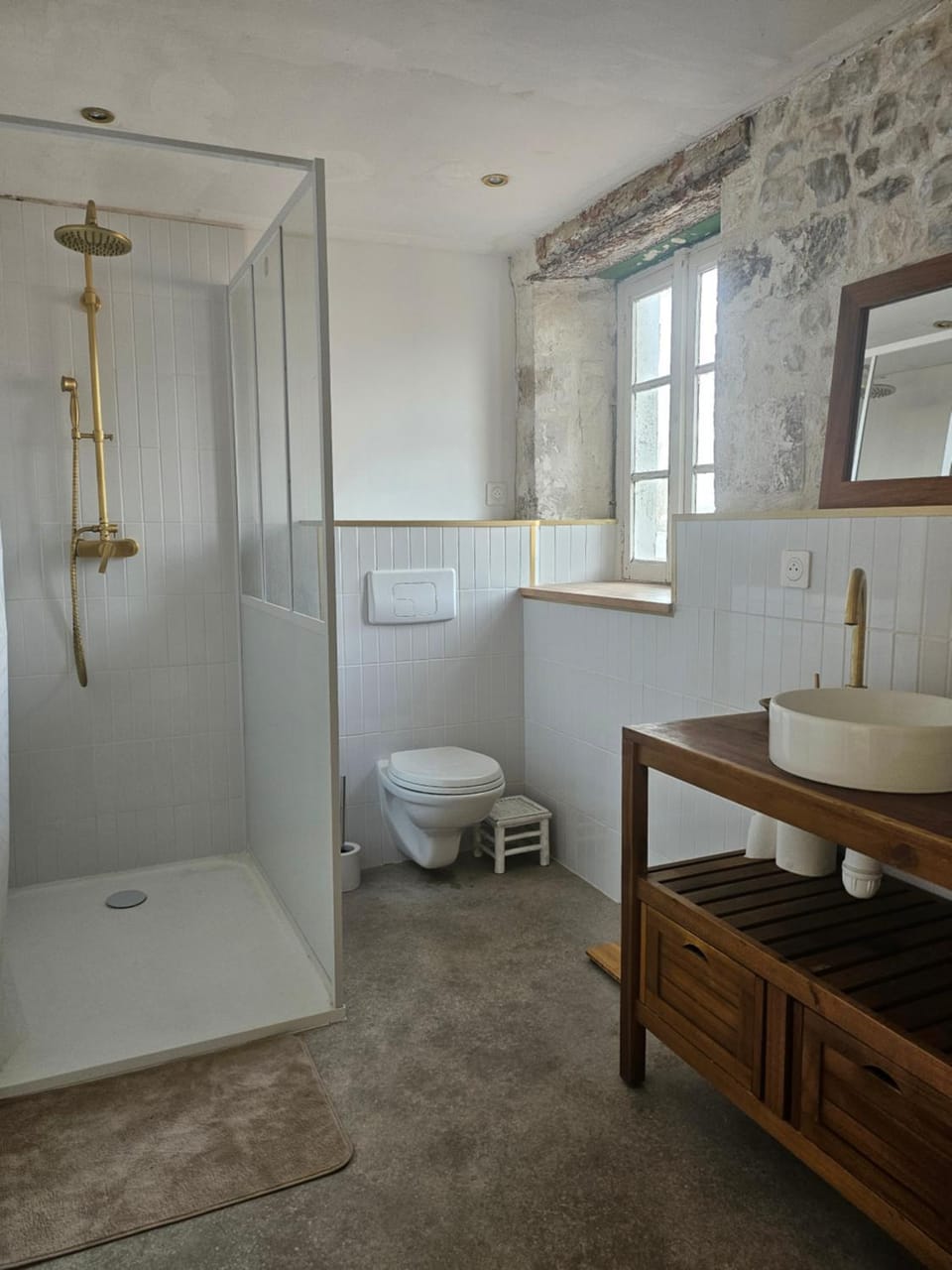 Shower, Toilet, Bathroom