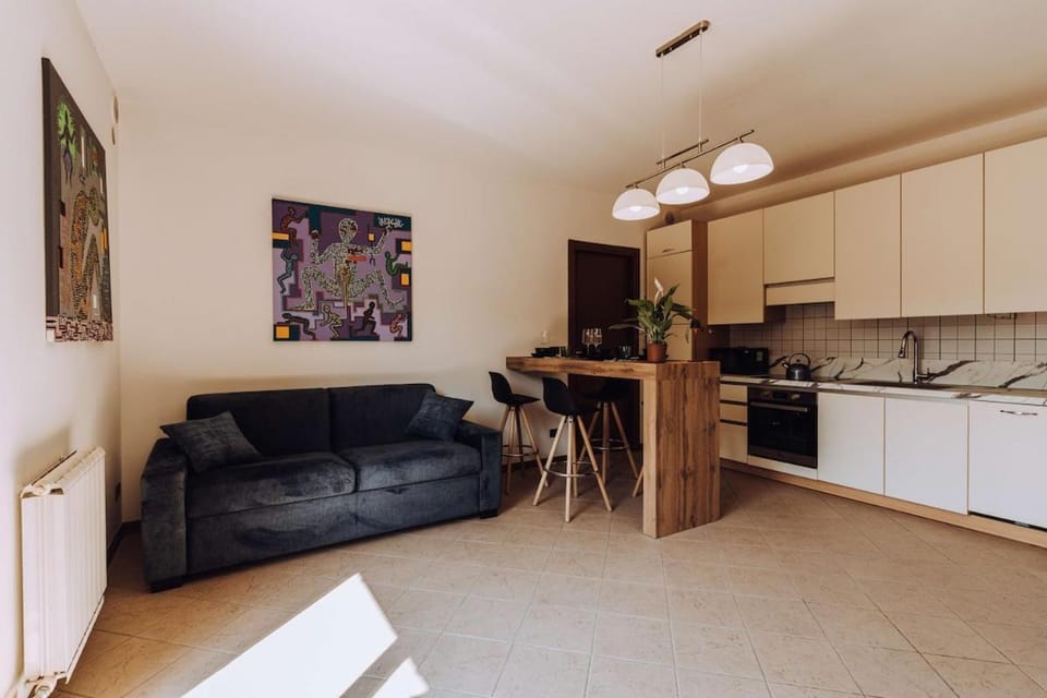 Kitchen or kitchenette, Living room, Seating area, Dining area, dishwasher, oven, stove