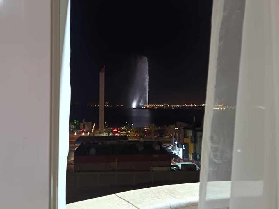 امواج الحمراء للشقق المخدومة2 Apartment hotel in Jeddah