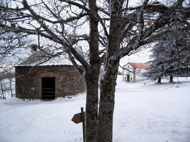 Linhares - Country House Turismo, Natureza e Aventura Country House in Coimbra District, Portugal