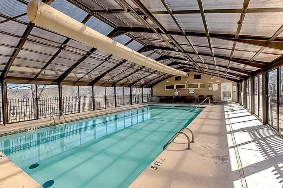 Pointe Royale - Couples Paradise House in Branson
