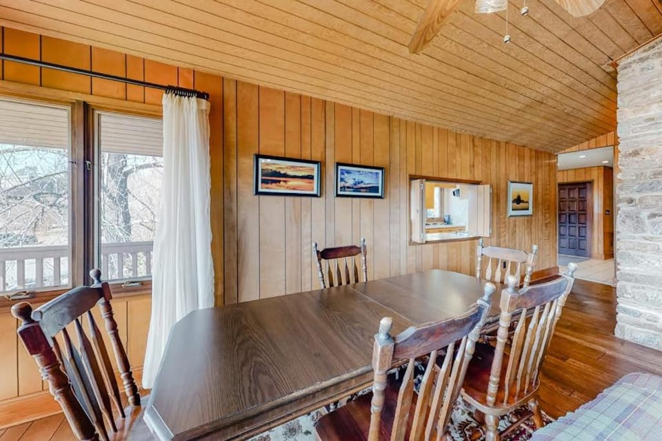 Morris Villa Upper House in Lake Junaluska