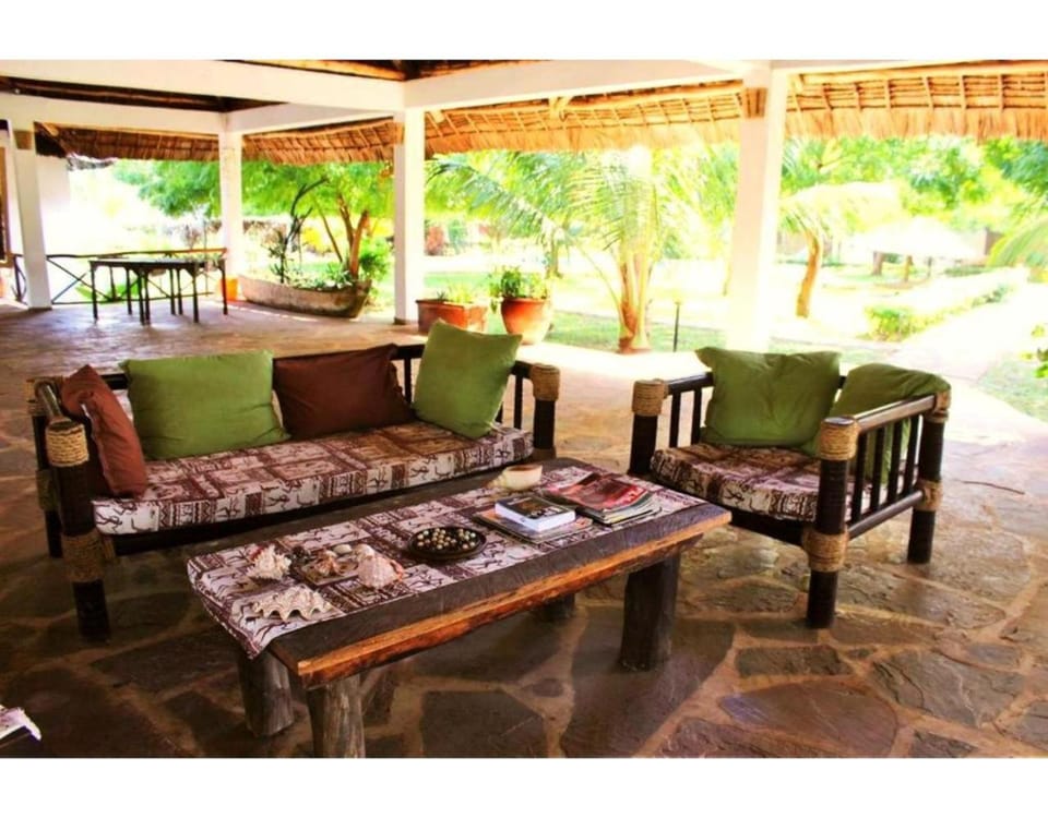 Communal lounge/ TV room, Seating area