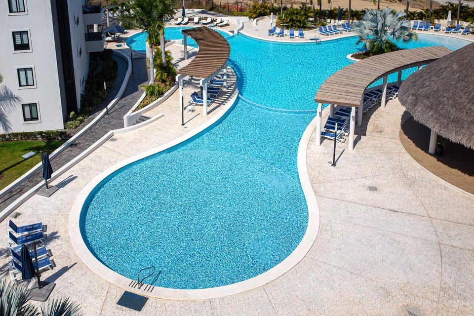 Swimming pool, Swimming pool