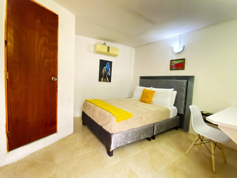 Bed, Photo of the whole room, Bedroom, wardrobe, air conditioner