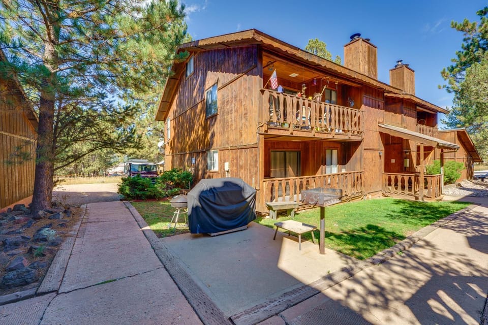 3 Blocks to Angel Fire Resort: Kid-Friendly Condo House in Angel Fire