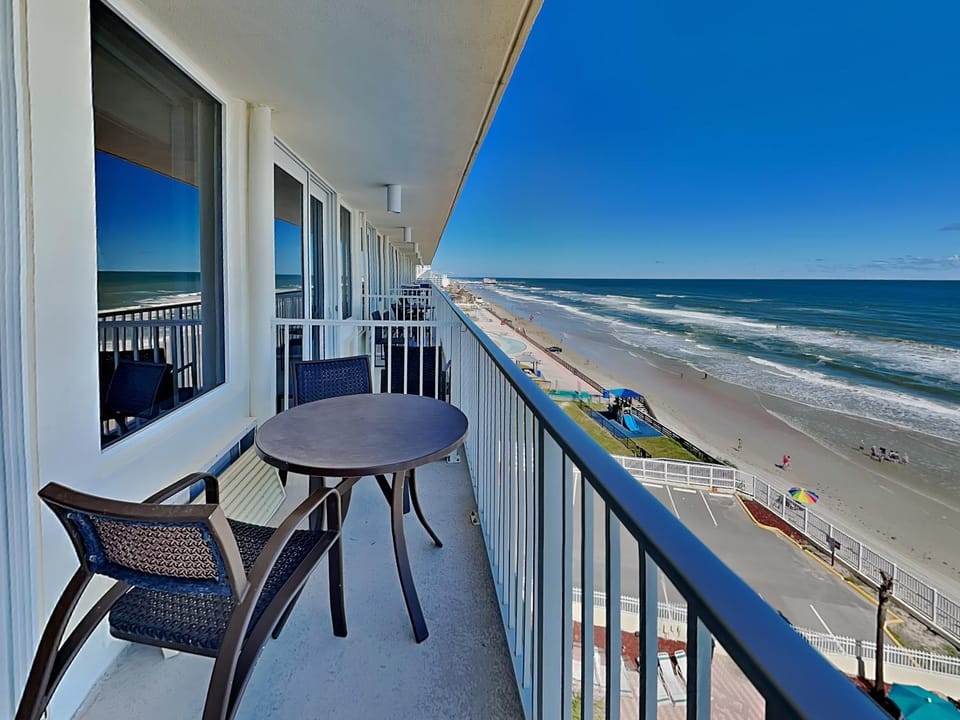 Patio, Day, View (from property/room), Balcony/Terrace, Seating area, Beach, Sea view, furniture