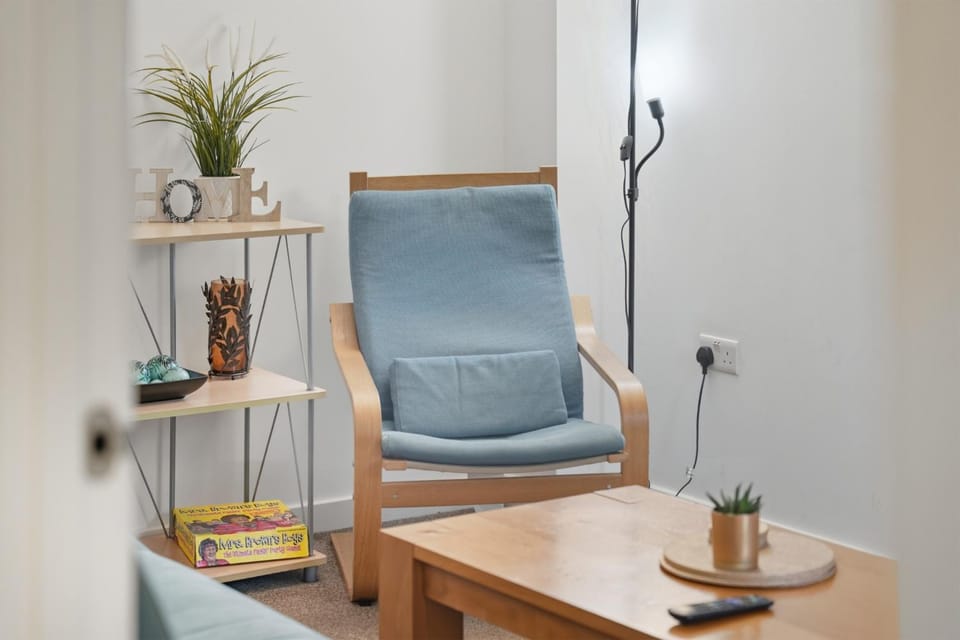 Lisa's 2 bedroom house near Coventry Apartment in Coventry