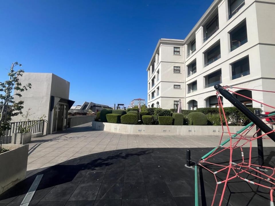 Day, Children play ground