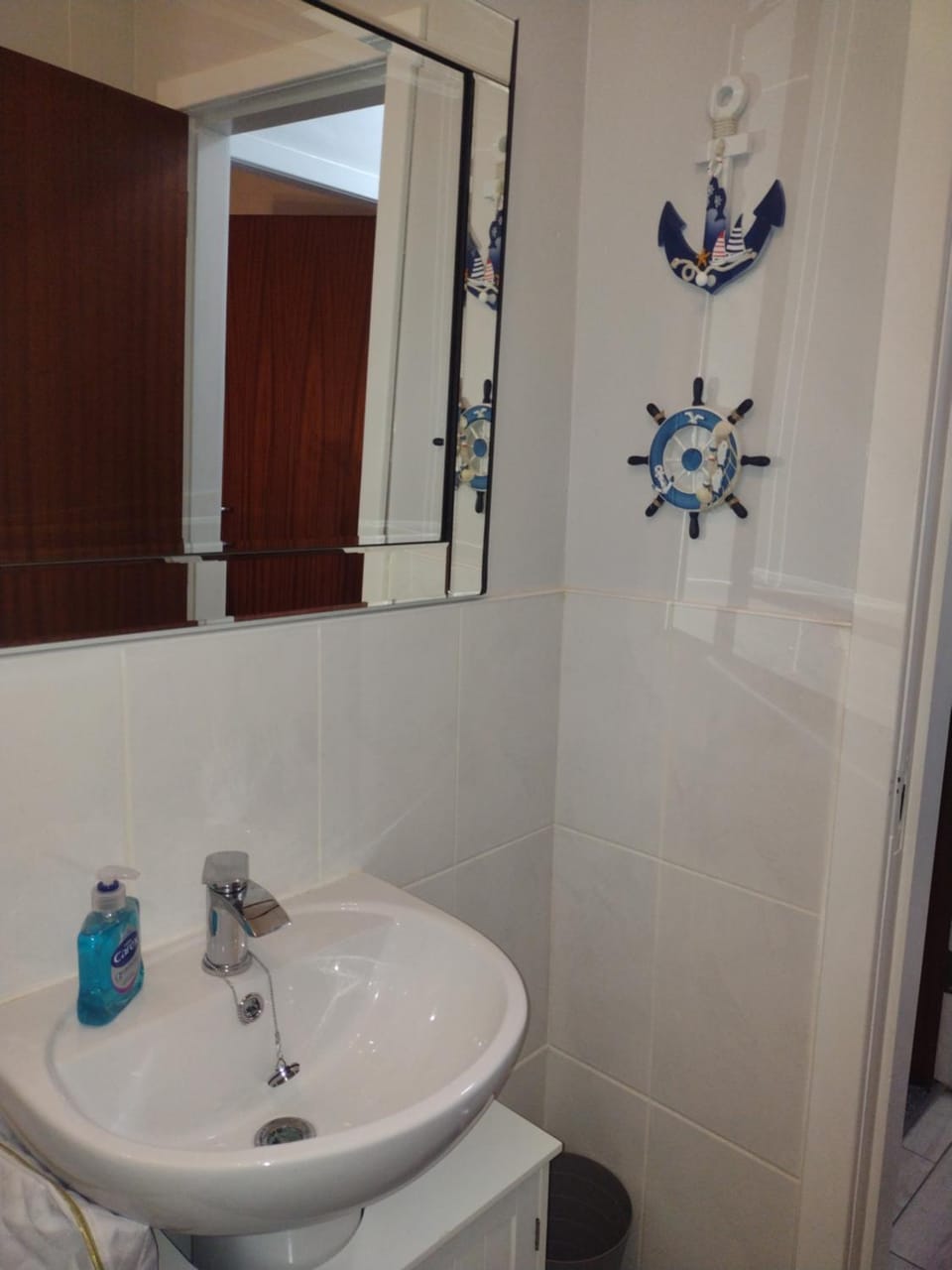 DRIFTWOOD coastal holiday flat - newly refurbished with 2 bedrooms House in England