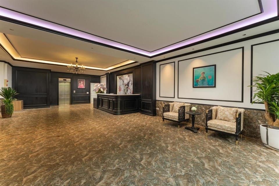Lobby or reception, Seating area