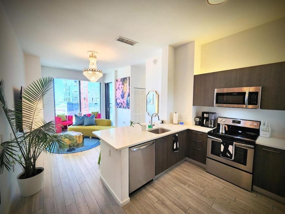 Balcony/Terrace, Kitchen or kitchenette, Dining area, dishwasher, minibar, oven, stove, toaster