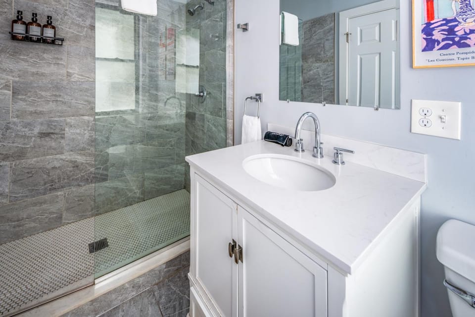 Shower, Bathroom