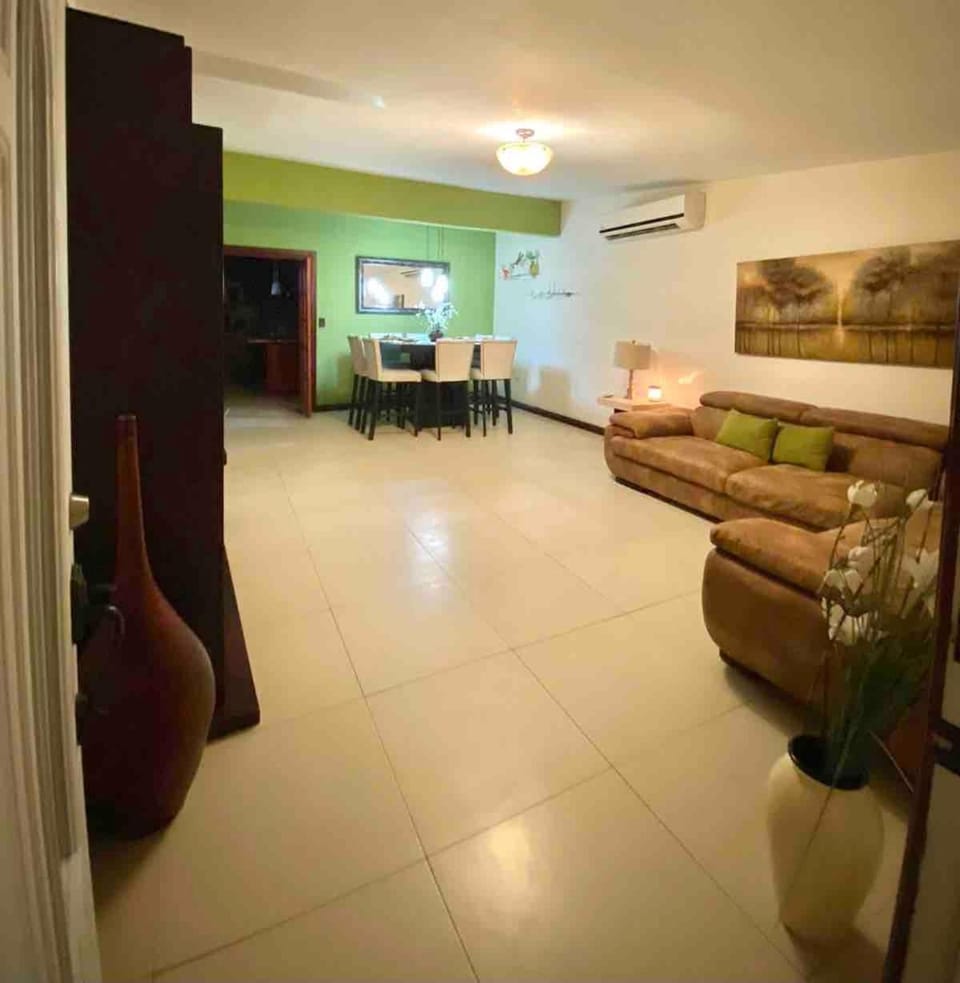 Casa Futuro House in Ciudad Juarez