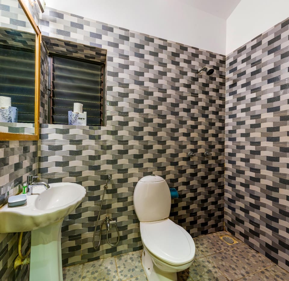 Toilet, Bathroom