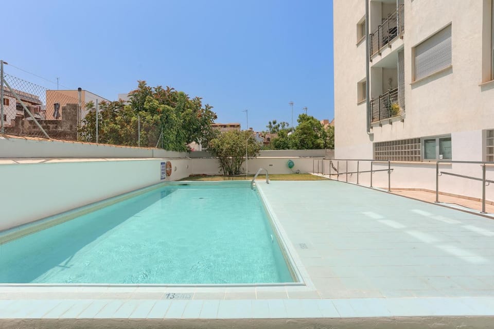 Pool view