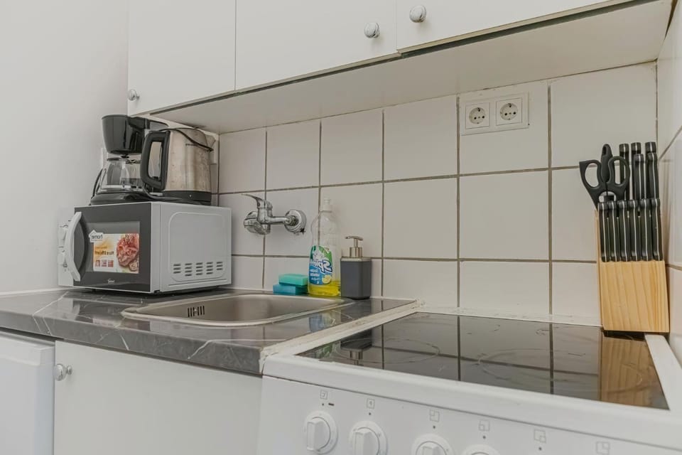 Kitchen or kitchenette, stove