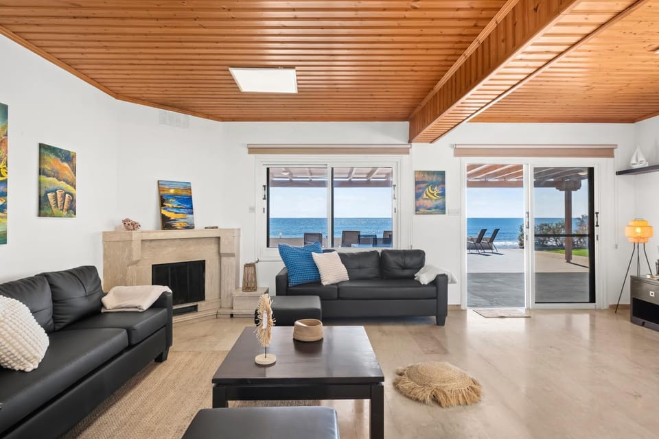 Living room, Seating area, Sea view