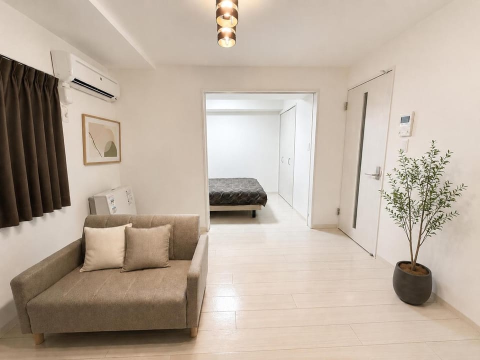 Living room, Photo of the whole room, Bedroom