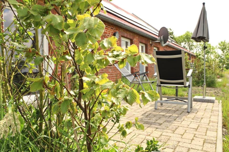 NEU! 4 Sterne Fewo Sömmerland Apartment in Neuharlingersiel
