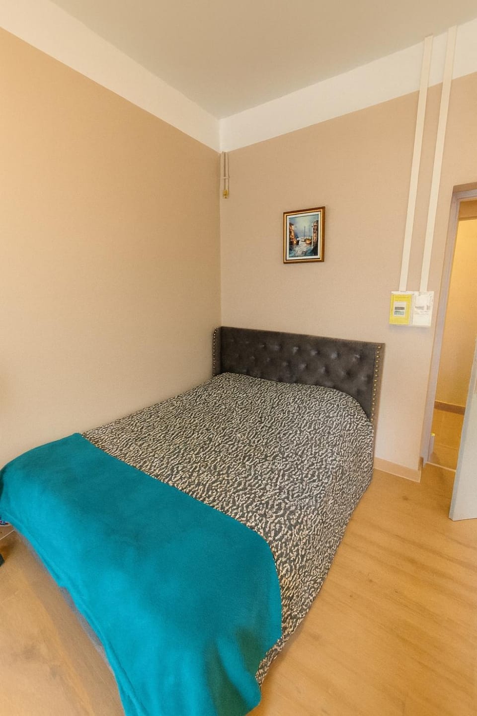 Appartement en RDC climatisé à 100m des cures Apartment in Occitanie