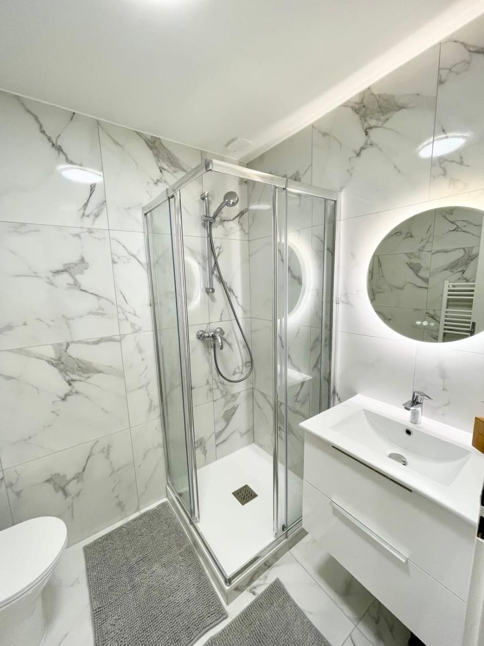 Casa Luna 1 Bedroom 4 Guests City Center Fully Equipped Apartment in Metz