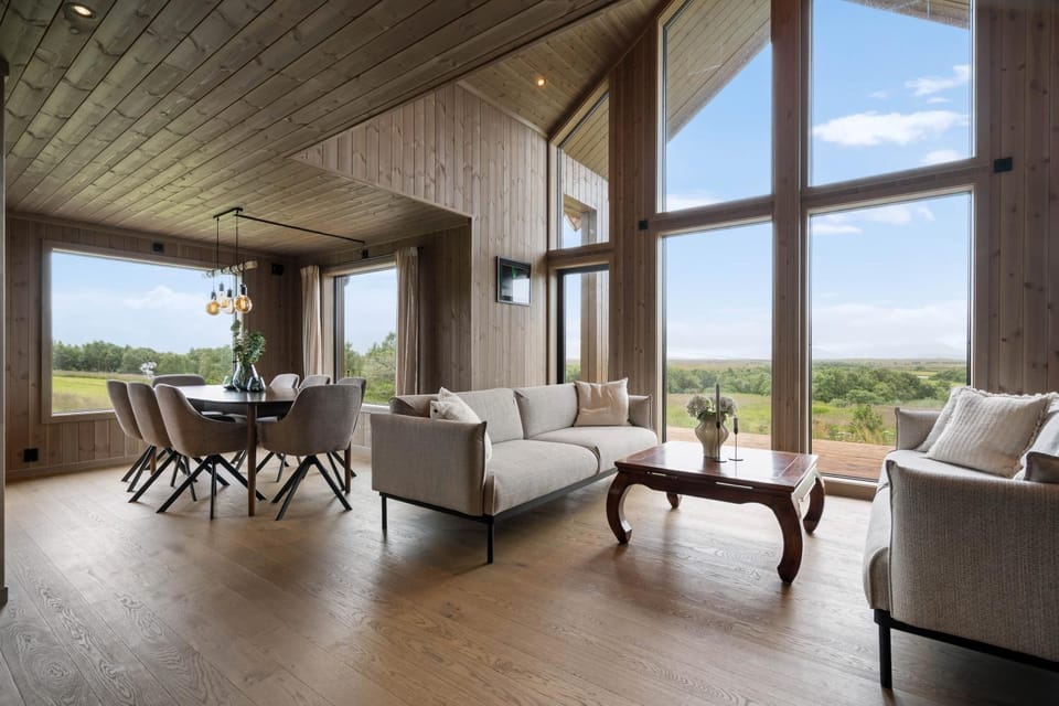 View (from property/room), Living room, Seating area, Dining area