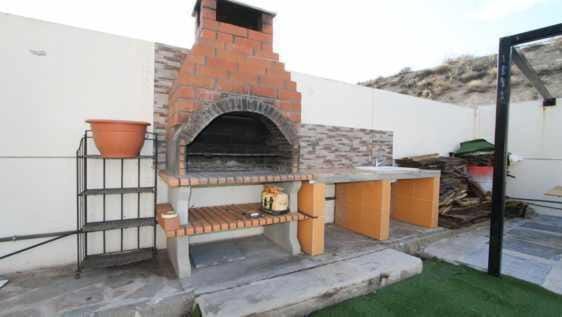 Casa Jardin del Valle. TuCasaTemporal Villa in La Mancha