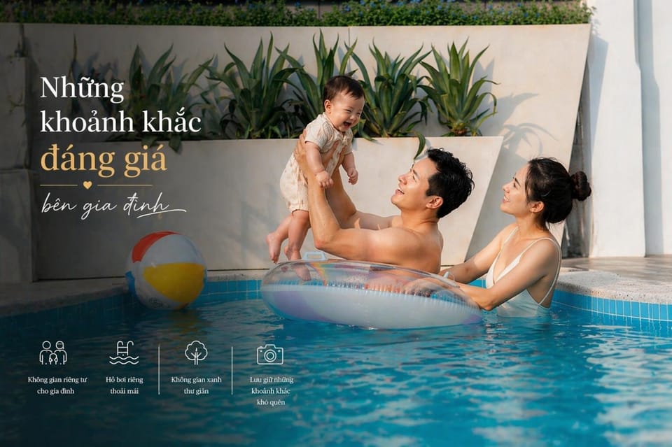 Swimming pool, Family