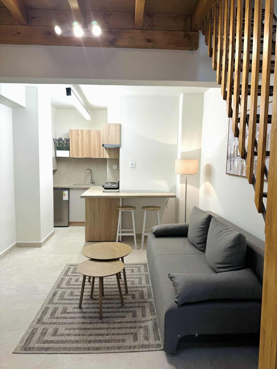 Kitchen or kitchenette, Living room, Seating area