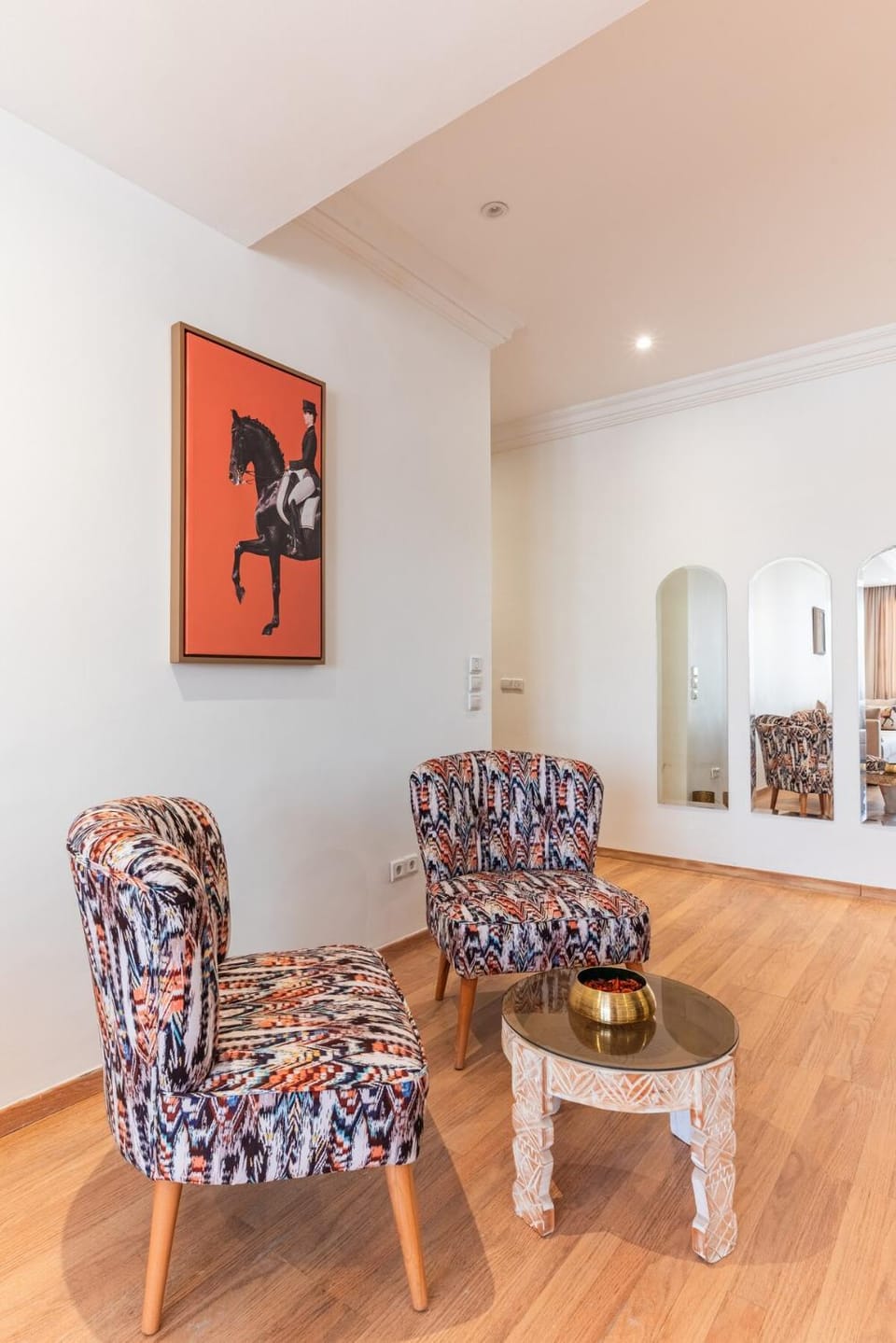 Living room, Seating area
