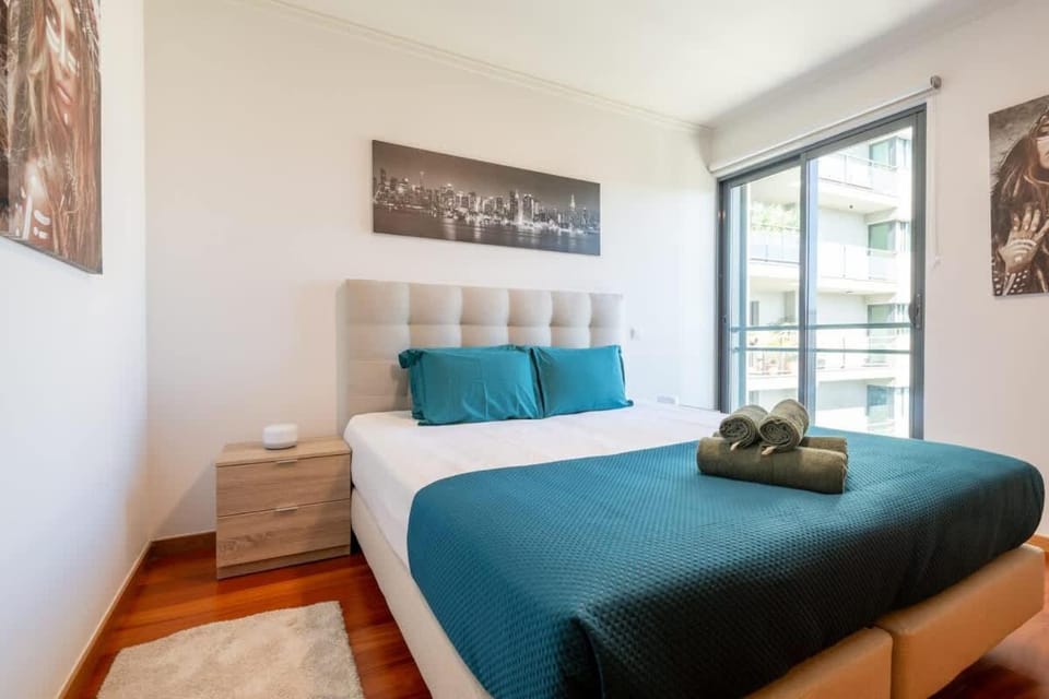 Nomad Horizon Spacious Apartment with Pool & Gym Apartment in Funchal