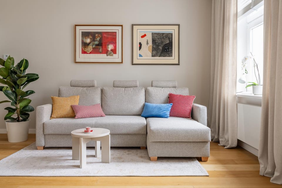Living room, Seating area