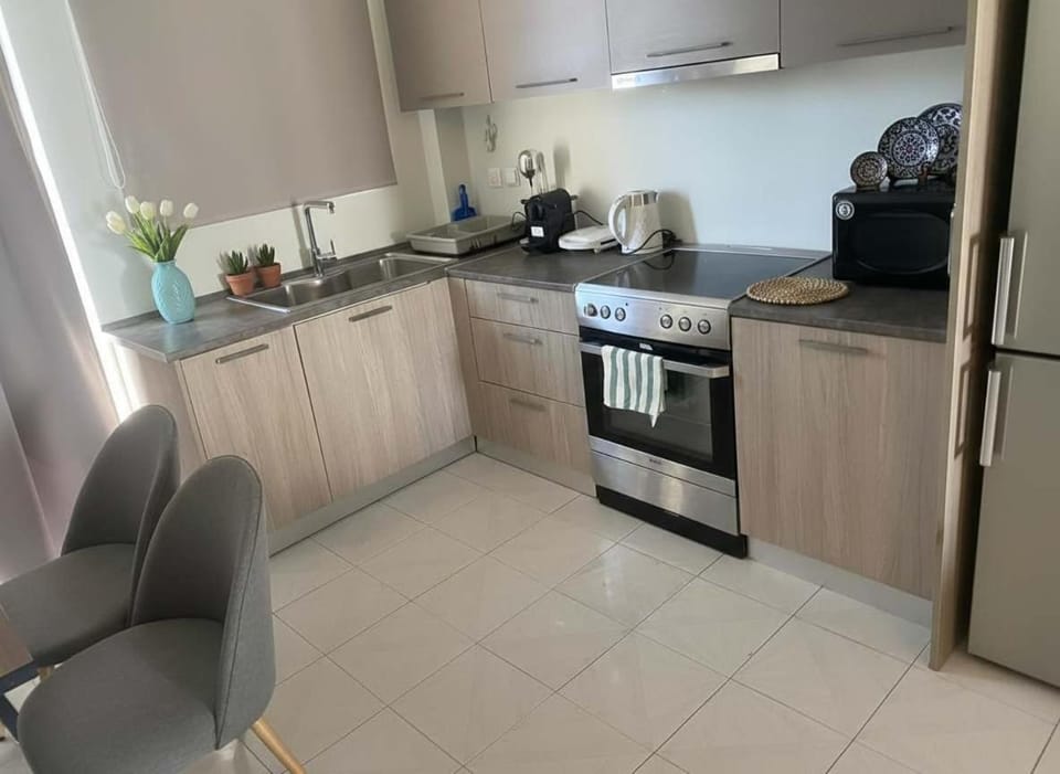 Aiolos - Faliro Haven Apartment in South Athens