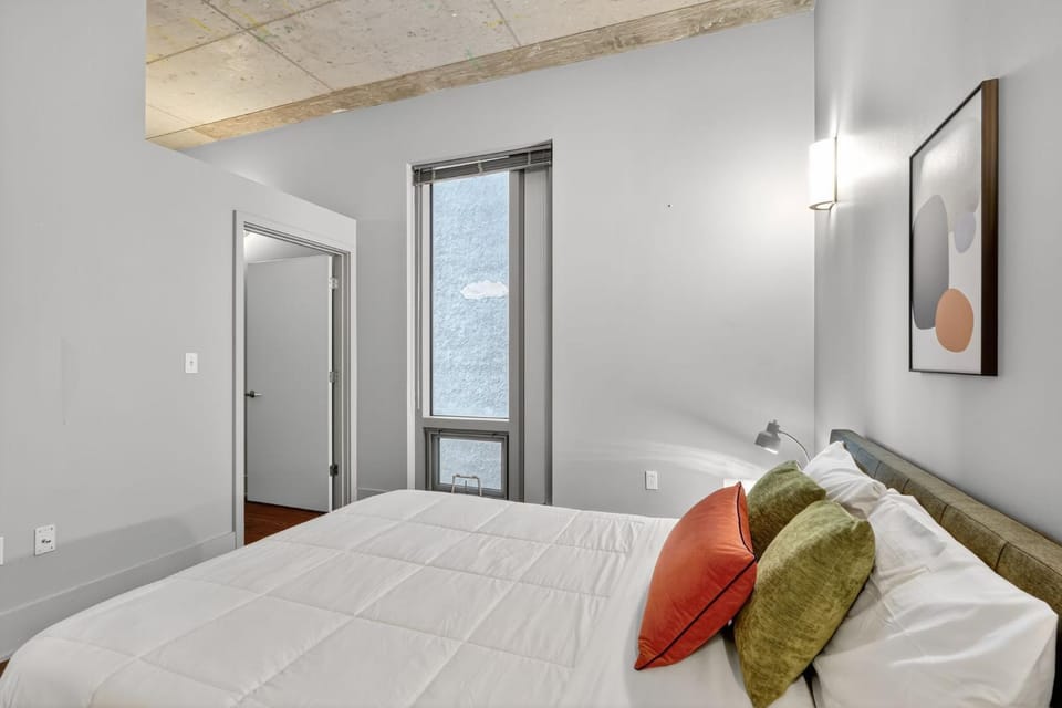 Towers at Opop 401 Spacios and Cozy 1 bd 1 b Apartment in Saint Louis