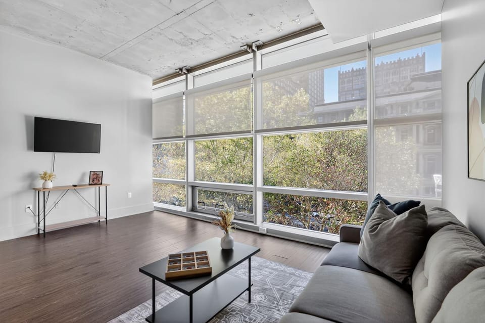 Towers at Opop 402 Spacios and Cozy 1 bd 1 b Apartment in Saint Louis