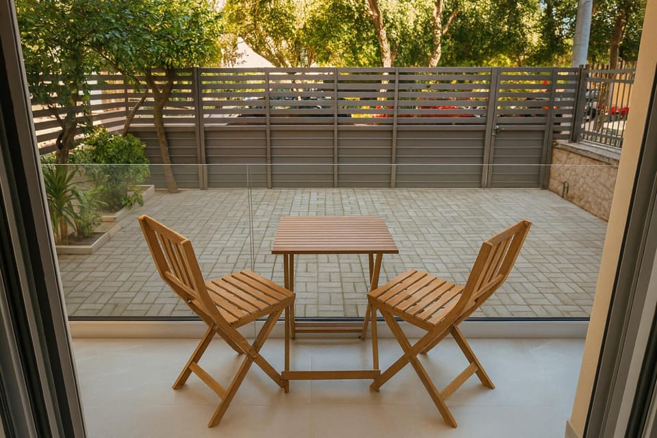 Patio, Day, View (from property/room), Balcony/Terrace, Dining area