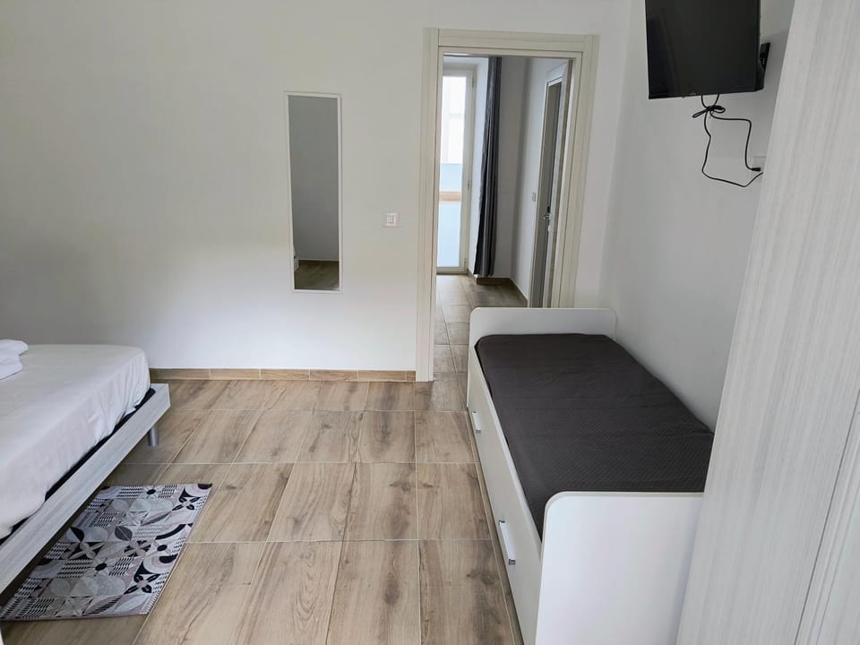 B&B REVOLUTION 2 BED e BREAKFAST Bed and Breakfast in Molise, Italy