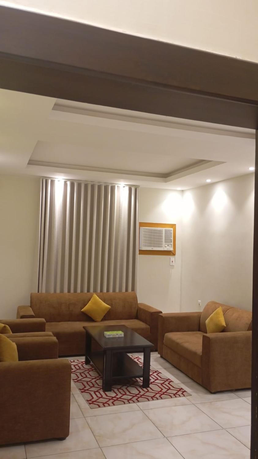 شقق ريحانة أبها للشقق المخدومة Apartment hotel in Saudi Arabia