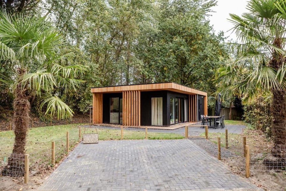 Property building, Garden