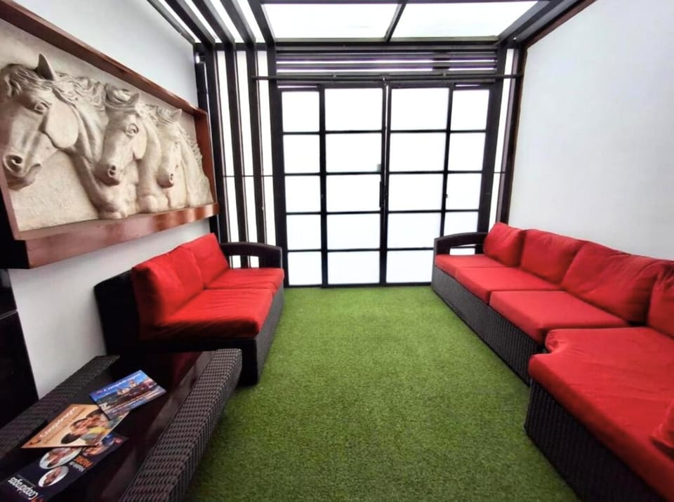 Balcony/Terrace, Living room