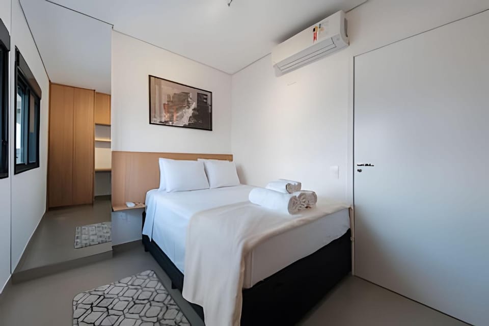 Apart Confotável 3 min Metro Butanta próx USP Apartment in Sao Paulo City