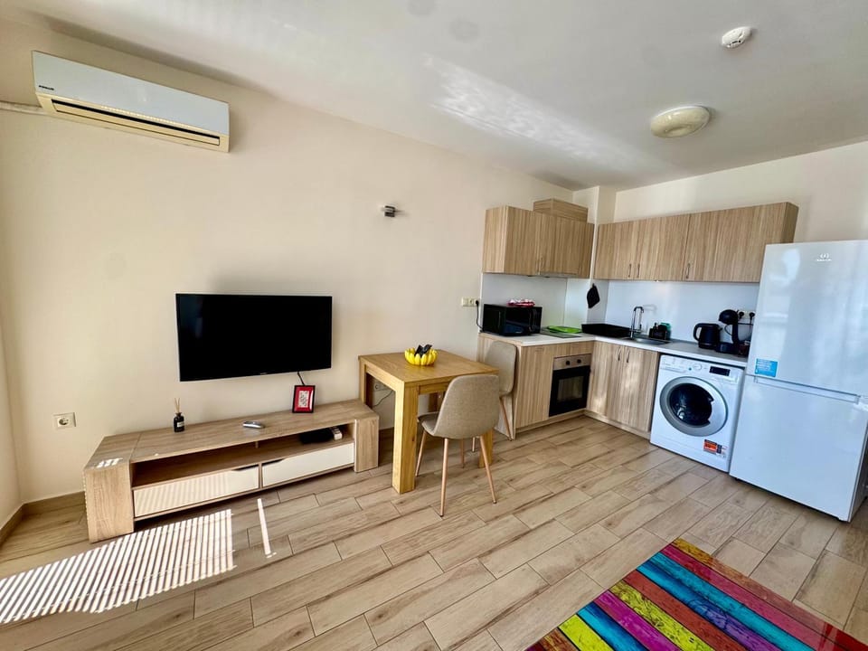 TV and multimedia, Living room, kitchen