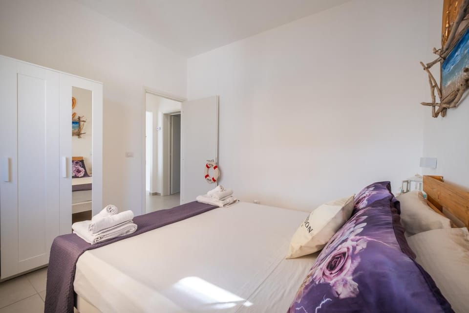 Property building, Living room, Bedroom