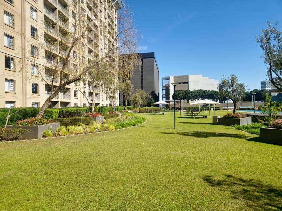Prestige Apartments Wespoint in Sandton Apartment in Sandton