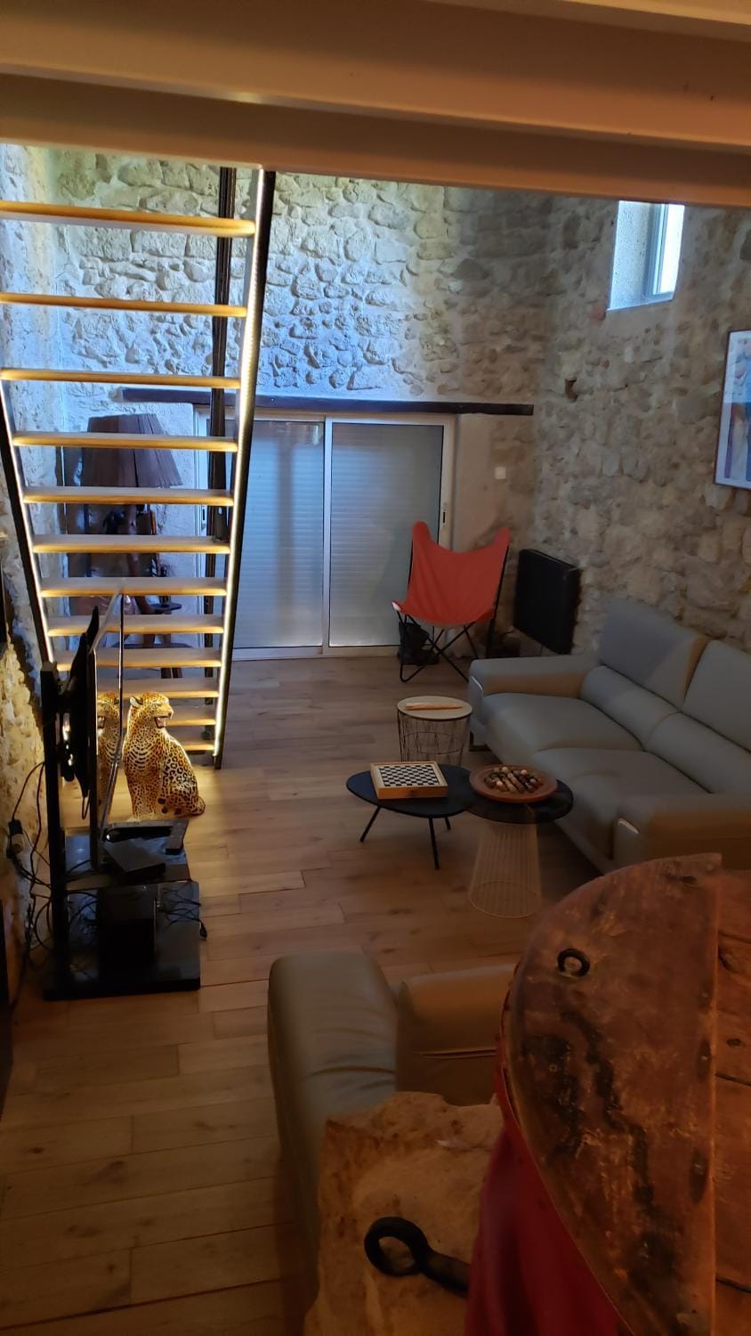 Seating area
